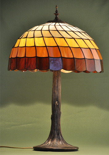 barna árnyalatos tiffany lámpa
